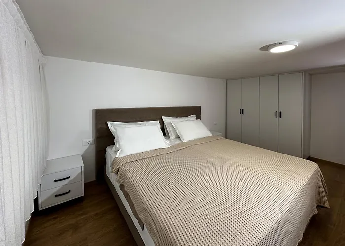 Apartament Select 2 *