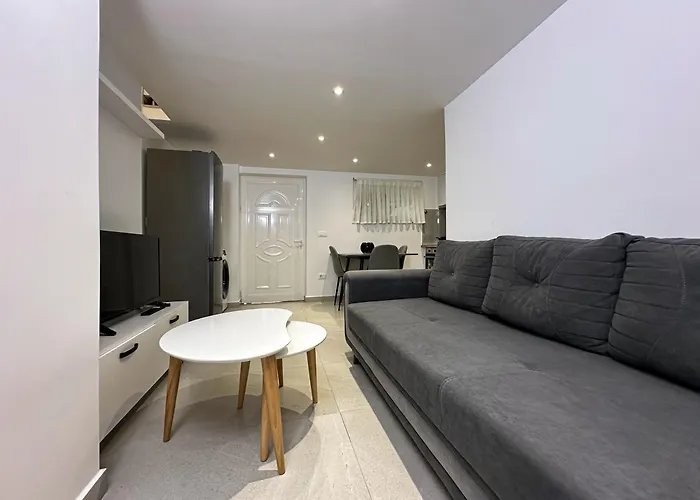 Apartament Select 2 *